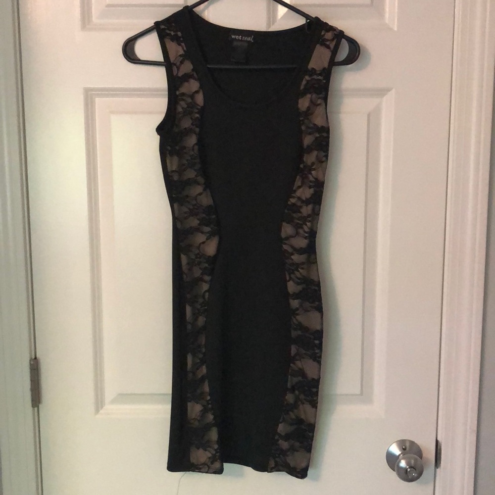 Bodycon Black lace dress size small
